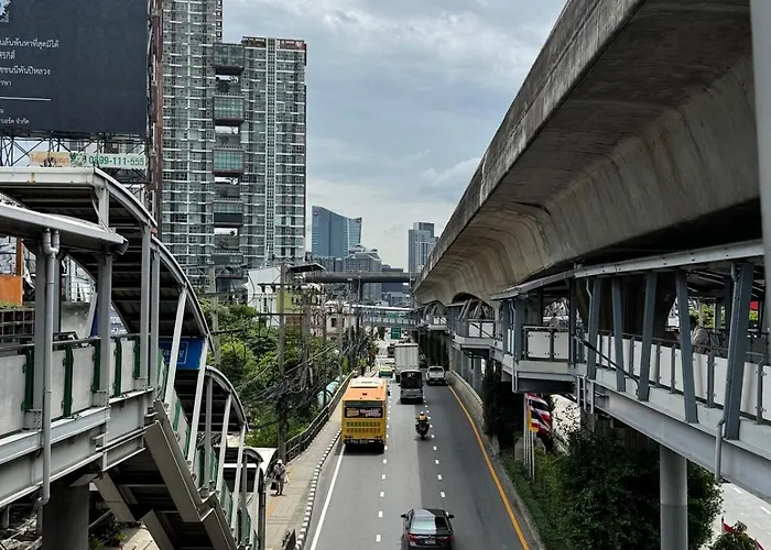 Lejlighed Cozy 1br Near Bangna Bts *